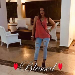 Meet your Posher, Cristine xavier